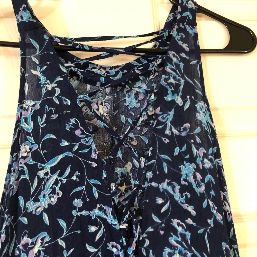 Francesca’s”s Blue print floral maxi dress-M - Picture 3 of 3